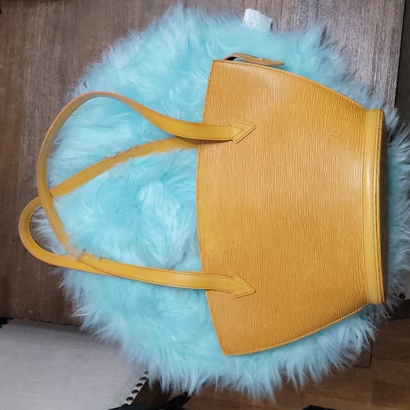 Louis Vuitton Handbags - Louis Vuitton Epi yellow St. Jacques Authentic.Preloved